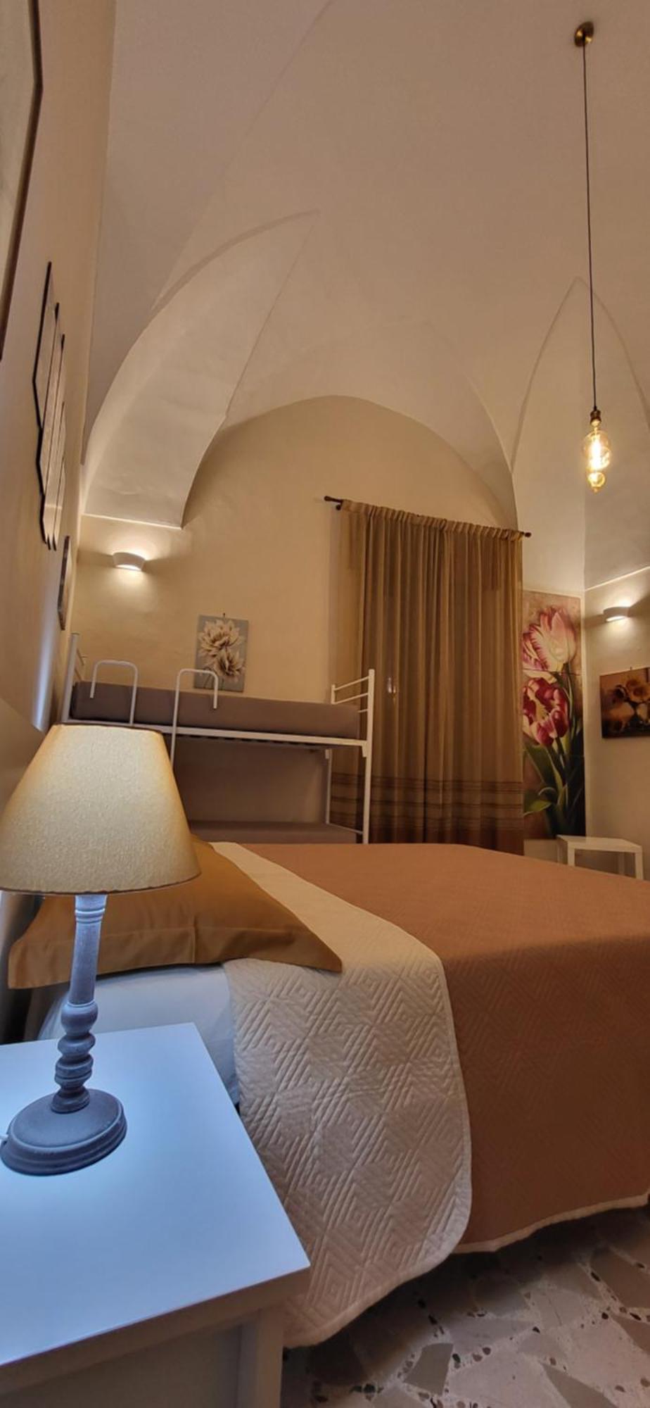 Casa Vacanze "Alizza" Алецио Екстериор снимка