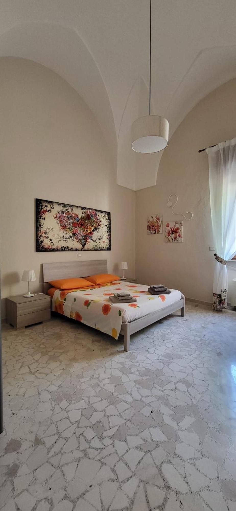 Casa Vacanze "Alizza" Алецио Екстериор снимка